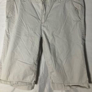 Calvin Klein Bermuda shorts